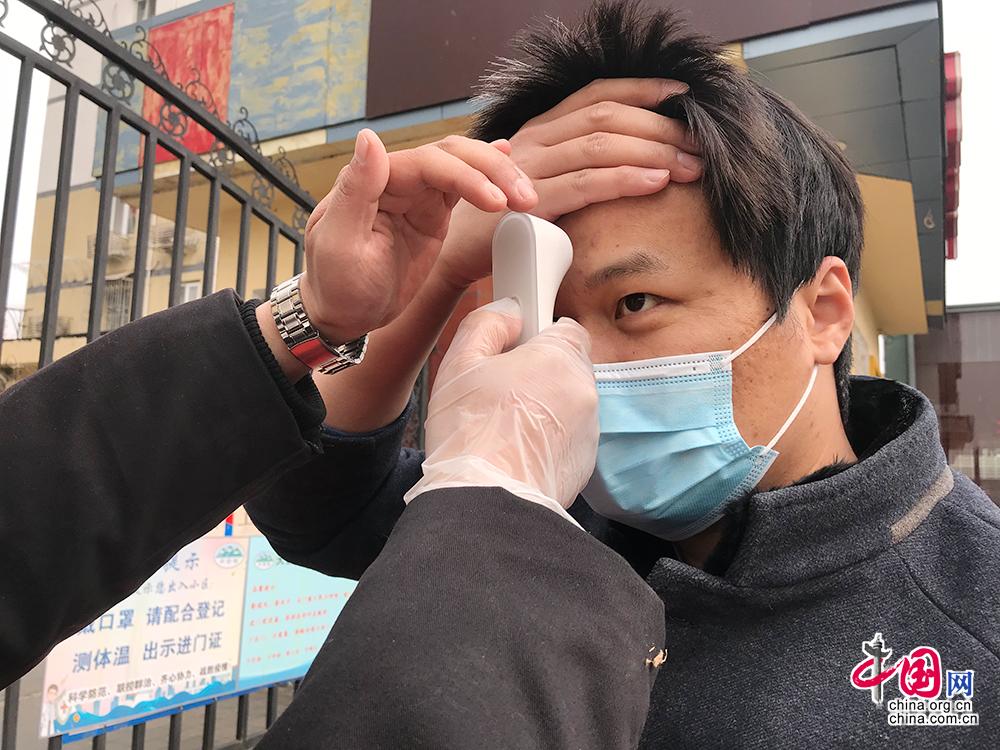 Пекин в объективе журналиста: сонный город просыпается после эпидемии
