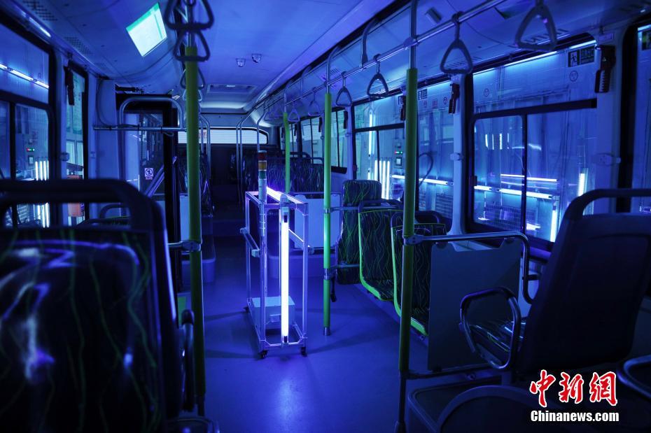 Шанхай: дезинфекция автобусов с помощью ультрафиолета