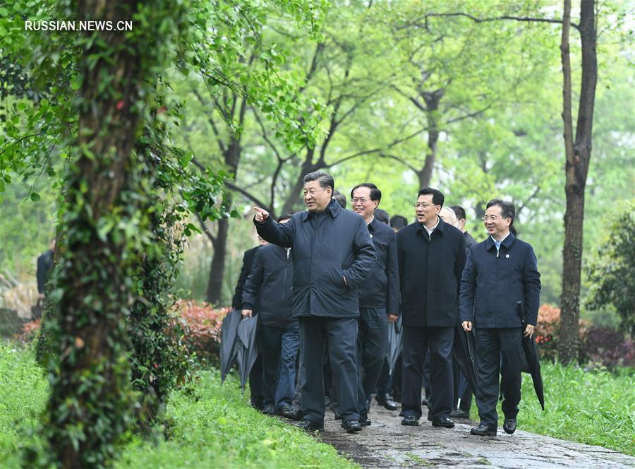 Си Цзиньпин проинспектировал сохранение заболоченных территорий и управление городской средой в Ханчжоу 