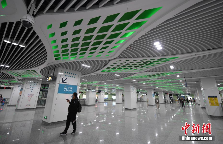 Полностью открыта 5-линия метрополитена в Хуанчжоу Полностью открыта 5-линия метрополитена в Хуанчжоу