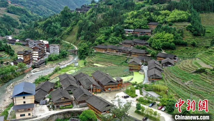 Уезд Луншэн Гуанси-Чжуанского автономного района: курс на развитие сельского туризма