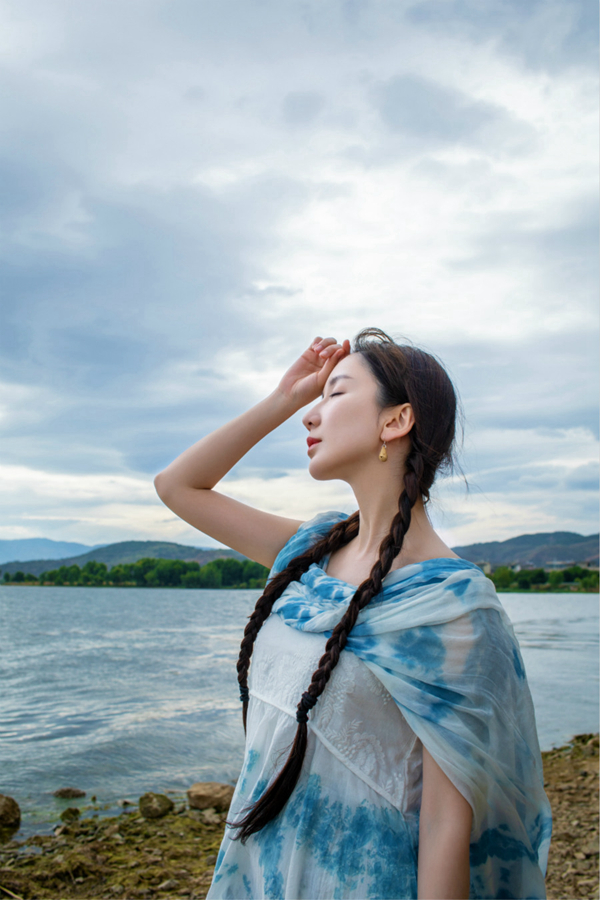 Фотографии актрисы Лоу Исяо на тему путешествий