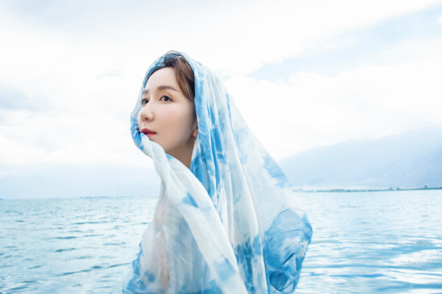 Фотографии актрисы Лоу Исяо на тему путешествий