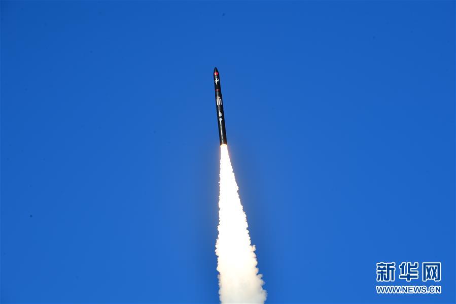 Ракета-носитель коммерческого использования Китая CERES-1 совершила первый полет