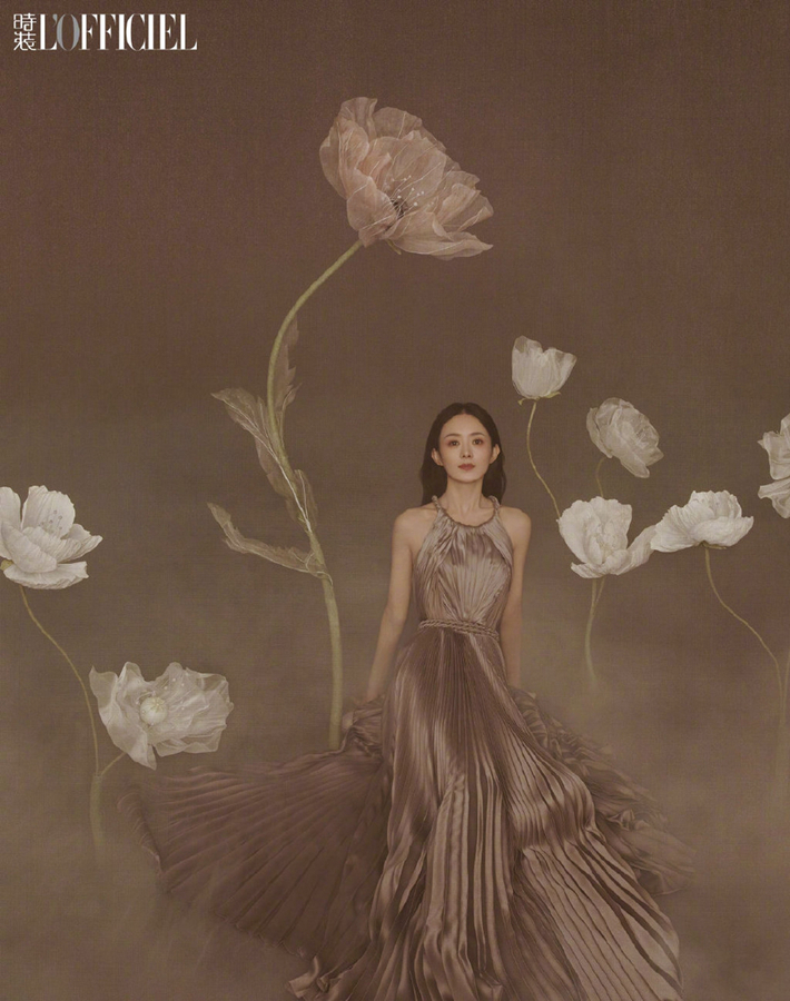 Изящная Чжао Лиин украсила обложку модного журнала