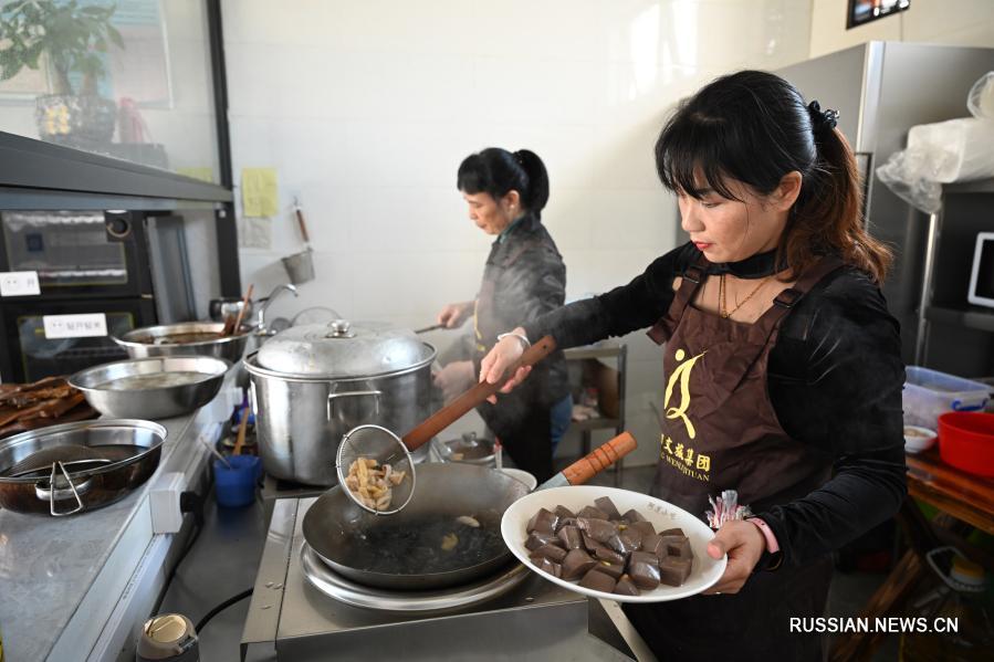 Развитие индустрии закусок в уезде Шасянь: старые вкусы и новые идеи