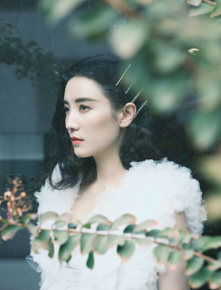 Новые фотографии красивой актрисы Сун Цзя