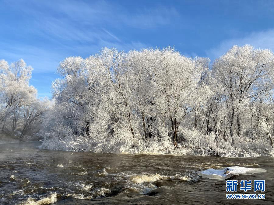 Сказочная изморозь в уезде Сюнькэ провинции Хэйлунцзян