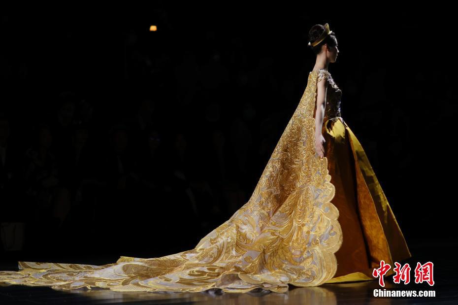 Открылась вторая международная неделя моды в Цзинане