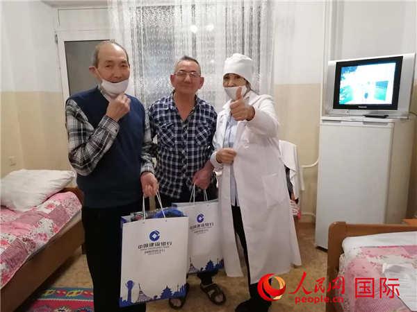 Посольство Китая и китайские предприятия в Казахстане направили гуманитарную помощь казахским благотворительным организациям Посольство Китая и китайские предприятия в Казахстане направили гуманитарную помощь казахским благотворительным организациям