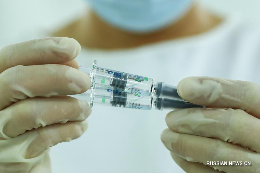 Вакцинация против коронавируса COVID-19 для всех жителей Китая будет бесплатной