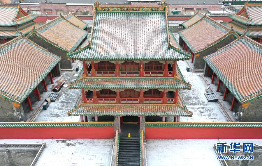 Дворцовый комплекс Гугун в городе Шэньян после снега