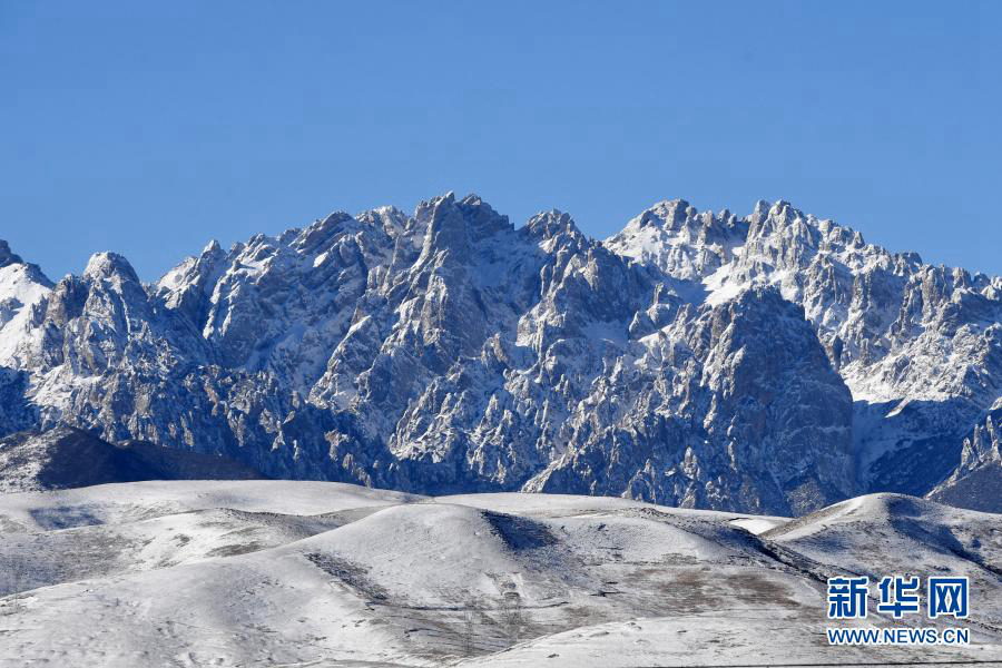 Горы Циляньшань после снега