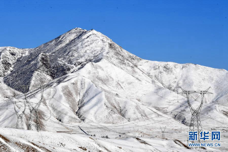 Горы Циляньшань после снега