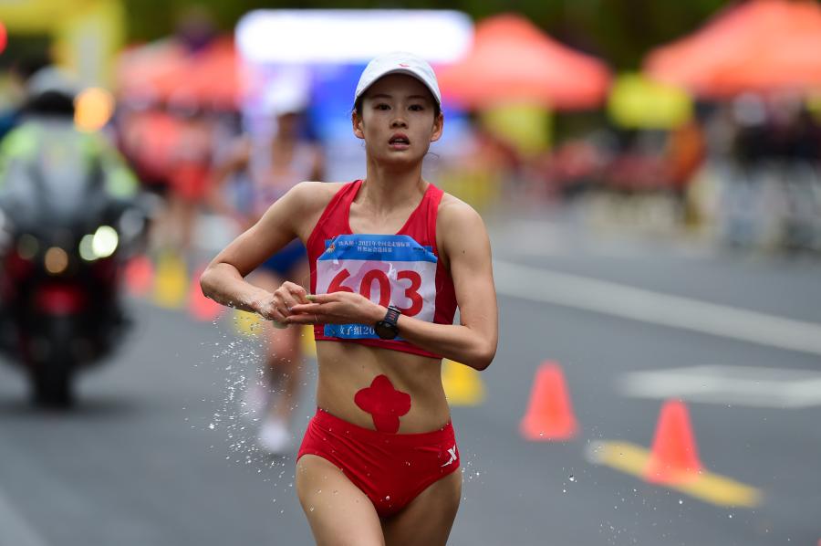 Ян Цзяюй установила мировой рекорд в спортивной ходьбе на 20 км 