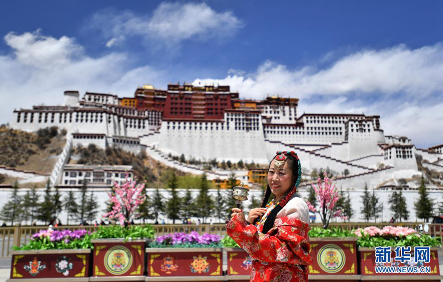Накаляется туризм в Тибете