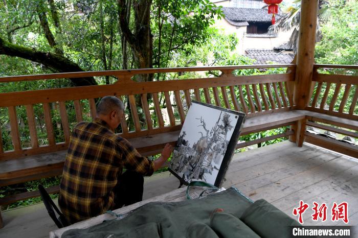 Посещение «интернет-знаменитости» - древнего селения в Фуцзяне