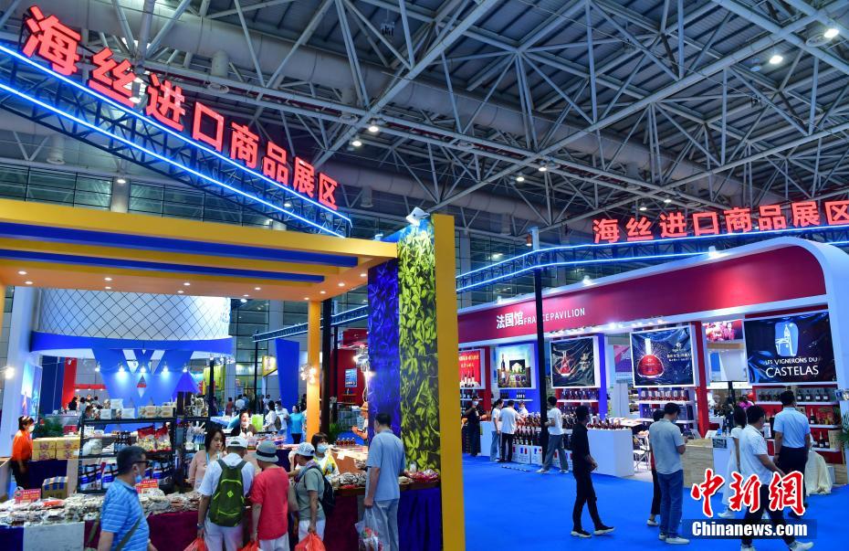 Фучжоу: выставка «Морской Шелковый путь XXI века» вызвала ажиотаж