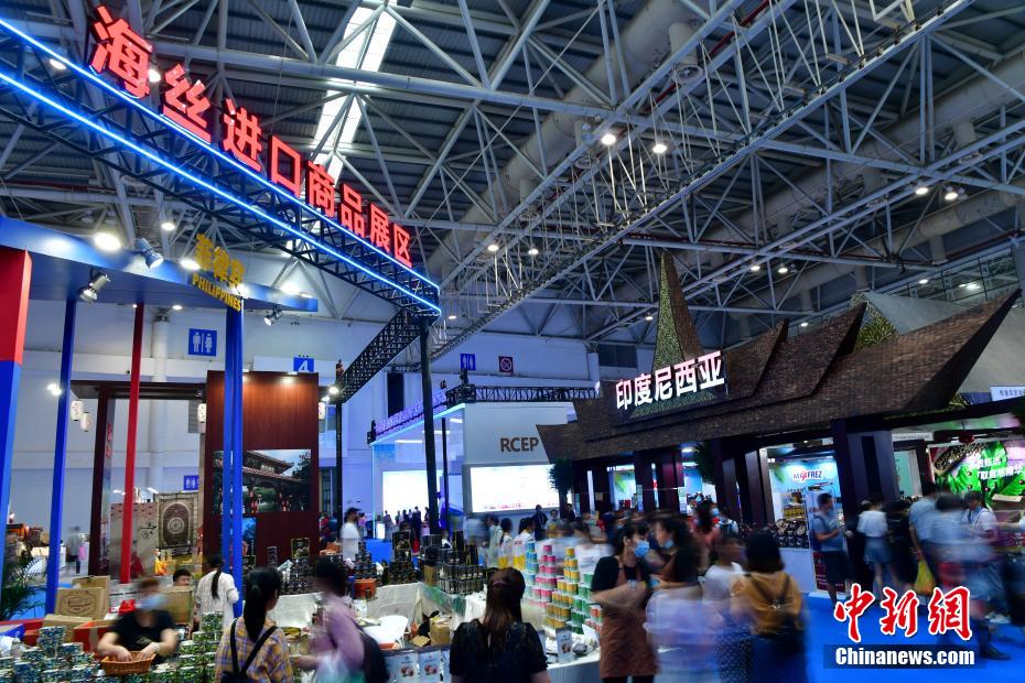 Фучжоу: выставка «Морской Шелковый путь XXI века» вызвала ажиотаж