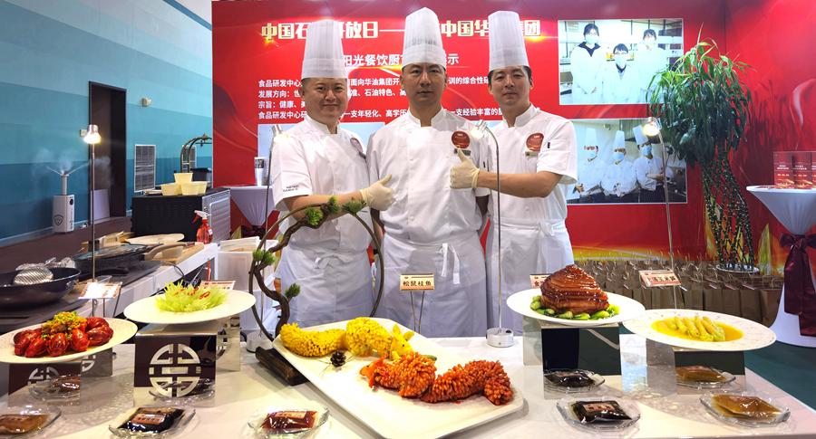 Блюда Soluxe Catering вызвали огромный интерес публики на Дне открытых дверей