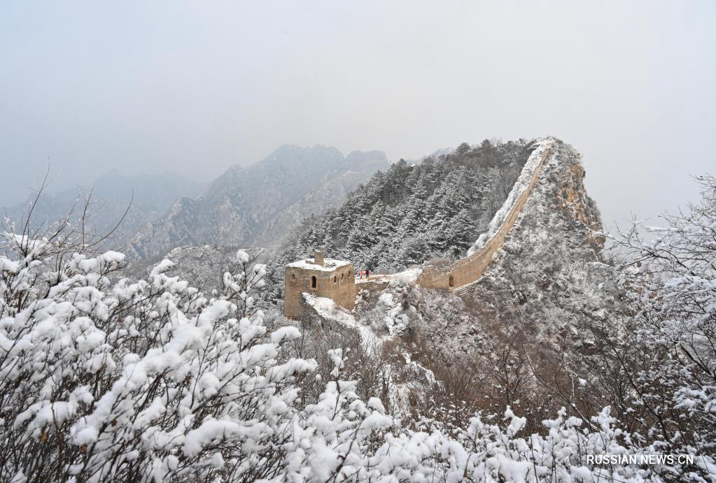 Великая Китайская стена после недавнего снегопада