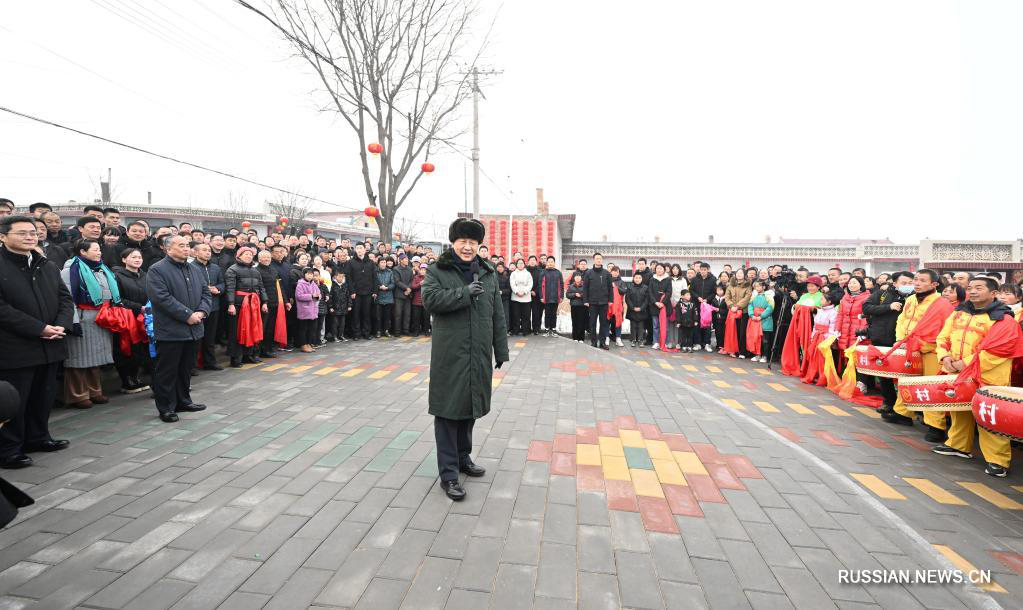 Си Цзиньпин поздравил народ Китая с праздником Весны