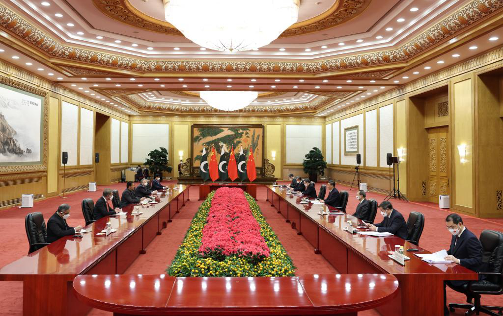 Си Цзиньпин призвал к созданию более тесного китайско-пакистанского сообщества единой судьбы