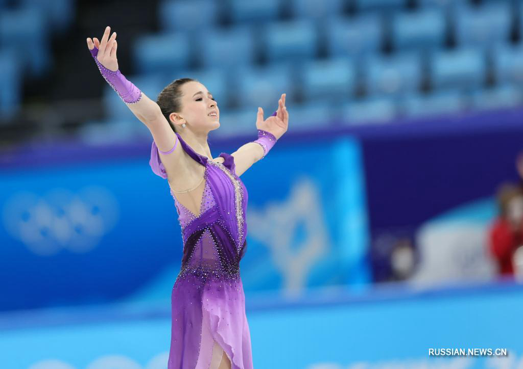 Валиева выиграла свой этап в командном турнире по фигурному катанию на Олимпиаде в Пекине