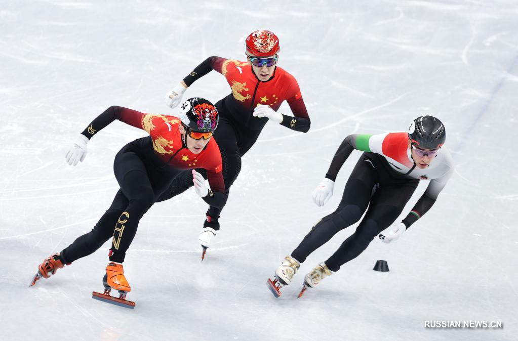 Китаец Жэнь Цзывэй стал олимпийским чемпионом по шорт-треку на дистанции 1000 м