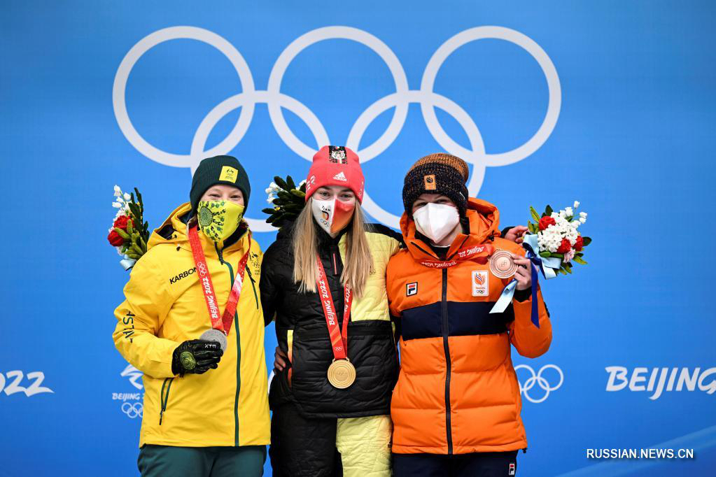 Немецкая скелетонистка Х. Найзе завоевала золото на зимних Олимпийских играх 2022 года в Пекине