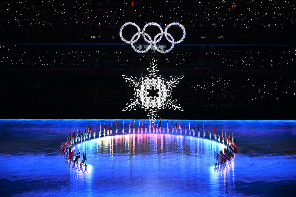 Американские СМИ: Слоган «Мир — одна семья» осветил ночное небо. Пекинская Олимпиада достойна, чтобы войти в историю