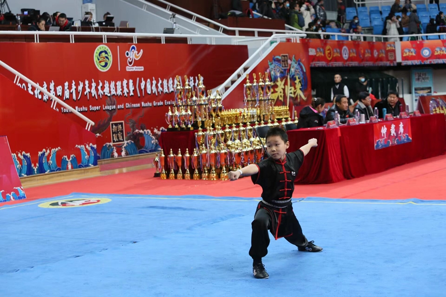 Ким Си Ху на Пекинском 4-м соревновании по ушу среди подростков