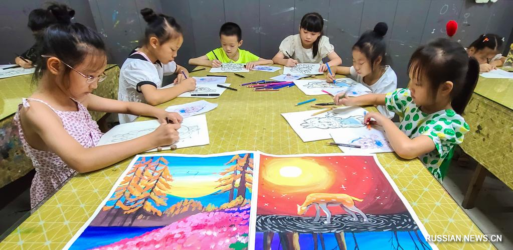 Радостные летние каникулы у китайских школьников