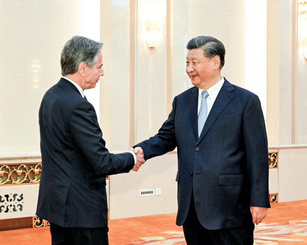 Си Цзиньпин встретился с госсекретарем США Э. Блинкеном в Пекине