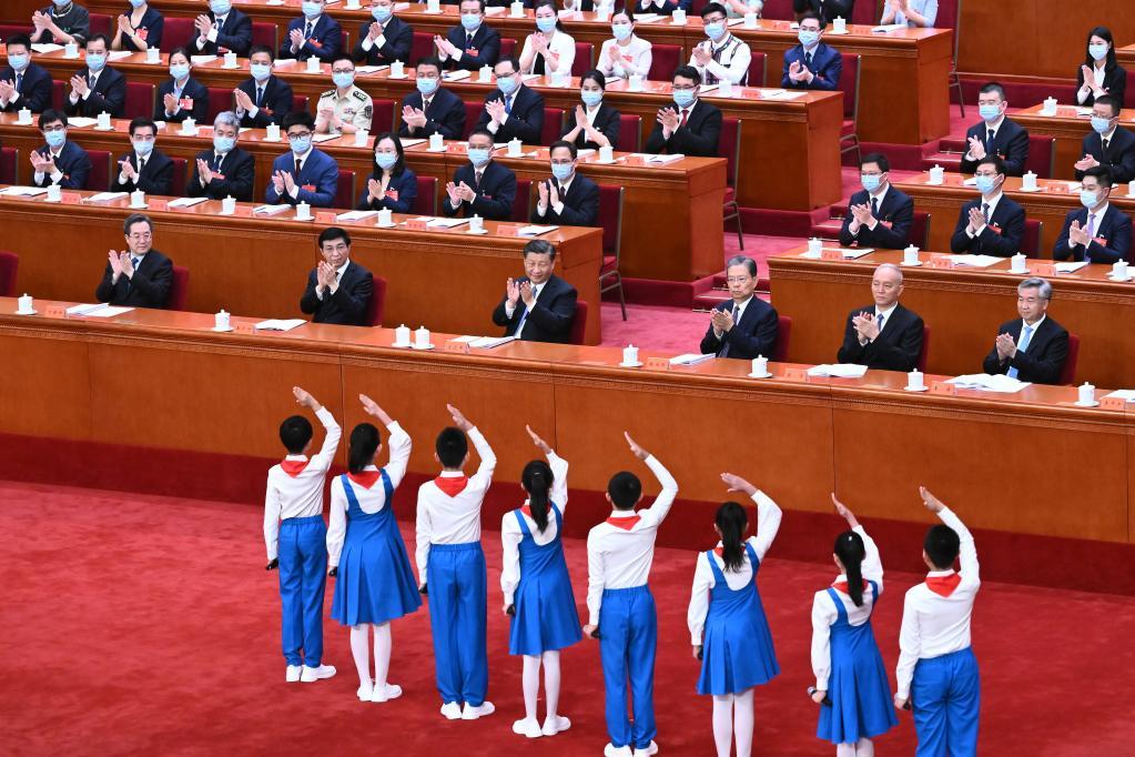 В Пекине открылся 19-й съезд Коммунистического союза молодежи Китая