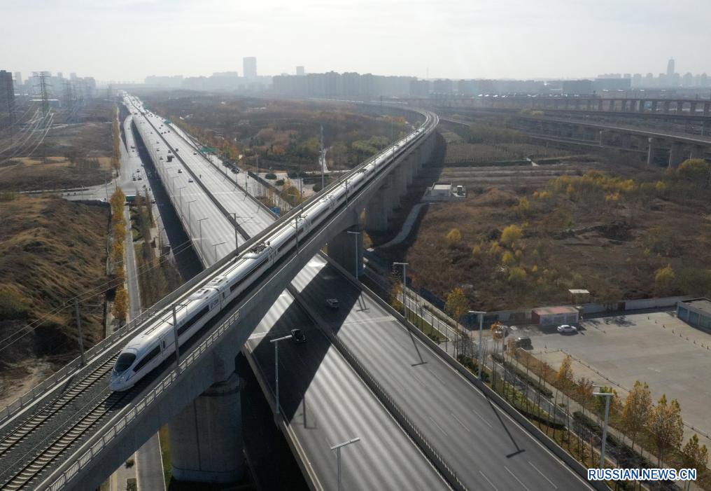 В Китае высокоскоростная железная дорога соединила Цзинань и Чжэнчжоу