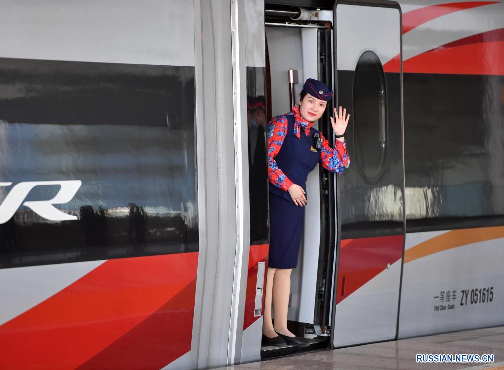 В Китае высокоскоростная железная дорога соединила Цзинань и Чжэнчжоу