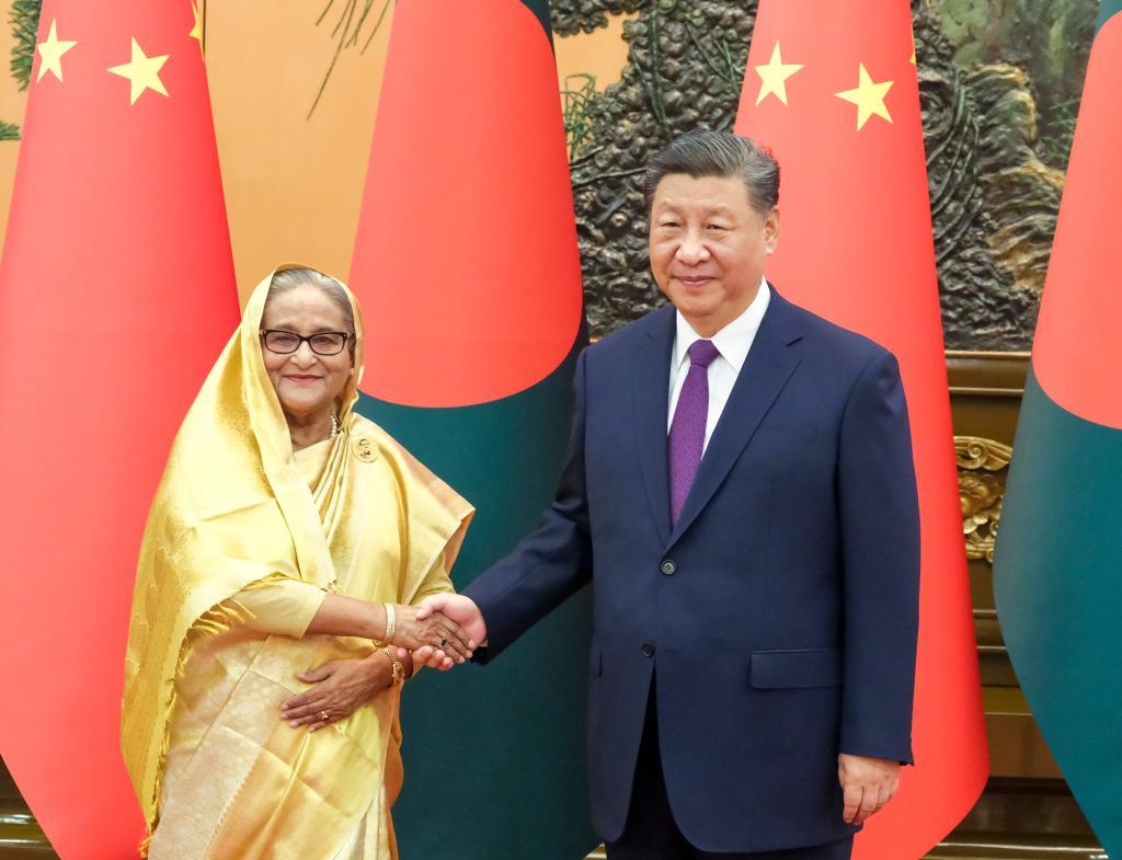 Си Цзиньпин встретился с премьер-министром Бангладеш Шейх Хасиной