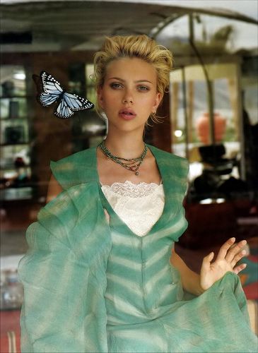 Scarlett Johansson11