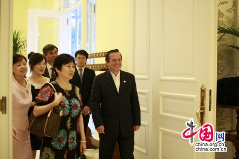 Ecuador-China-ministro-relaciones-exteriores-Asociación-Amistad-Pueblo