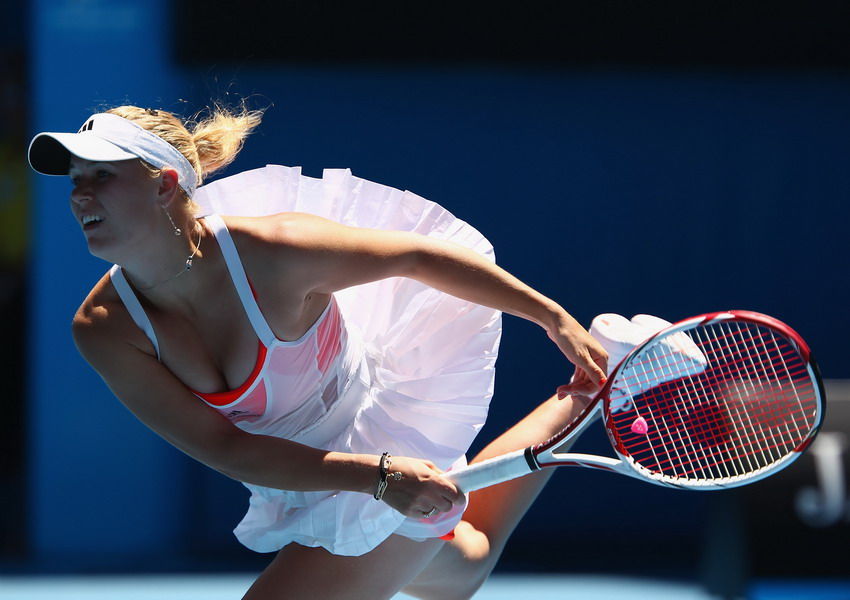 Na Li vence a Wozniacki con 2-1 y entra en el final partido