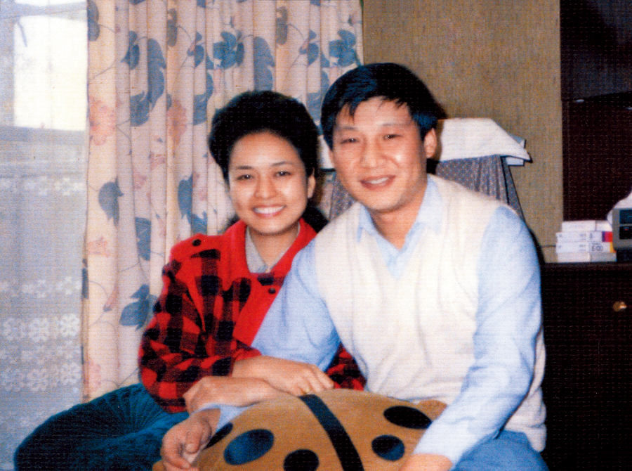 Xi Jinping y su esposa, Peng Liyuan