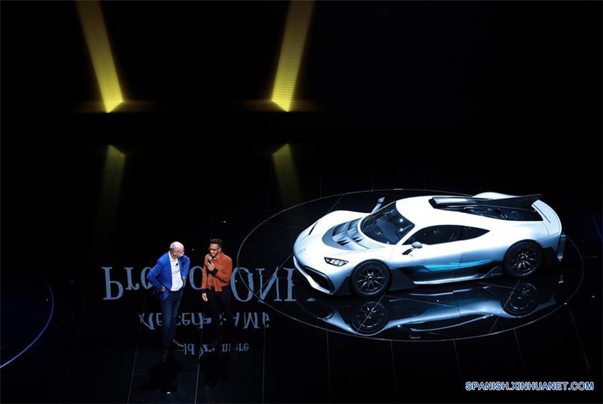 Mercedes AMG Project One en vísperas de la inauguración del Salón Internacional de Automóvil