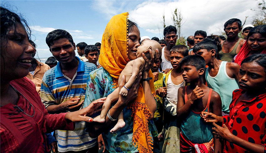 Amnistía alerta de una limpieza étnica rohingya en Myanmar13