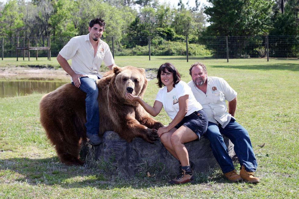 Una familia estadounidense con 13 osos3