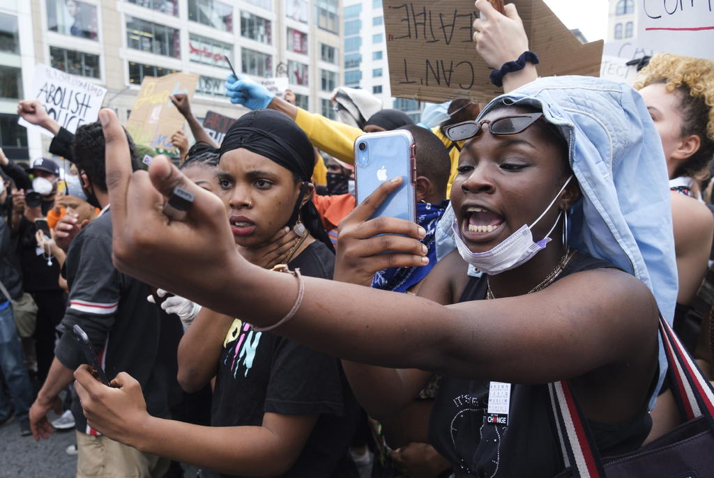 Decenas de detenidos en protestas por muerte de George Floyd en Nueva ...