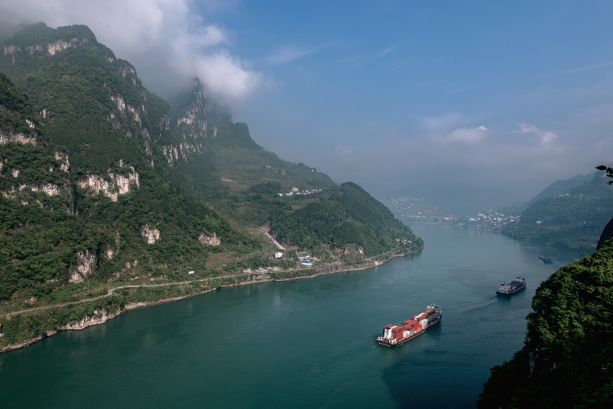 Personalidades sin afiliación al PCCh supervisarán protección del río