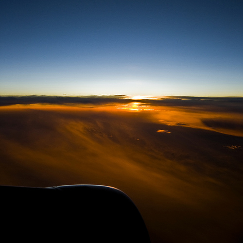 Taken about 30 minutes before landing at Melbourne International Airport in Australia, this photo shows a beautiful sunset. The clouds remind me of desert sand dunes. [Liu Jiao/China.org.cn]