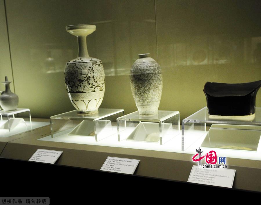 Established as the first private, non-profit museum in China, Guanfu Museum has been known as a home of cultural relics collection over the past 12 years. People are fascinated not only by over one thousand extraordinary pieces of art, mainly made in the late Ming and Qing dynasties, but also by its founder Ma Weidu, a well-known antique collector.