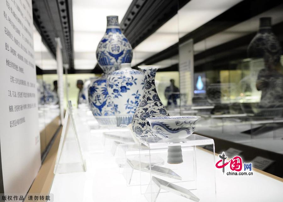 Established as the first private, non-profit museum in China, Guanfu Museum has been known as a home of cultural relics collection over the past 12 years. People are fascinated not only by over one thousand extraordinary pieces of art, mainly made in the late Ming and Qing dynasties, but also by its founder Ma Weidu, a well-known antique collector.
